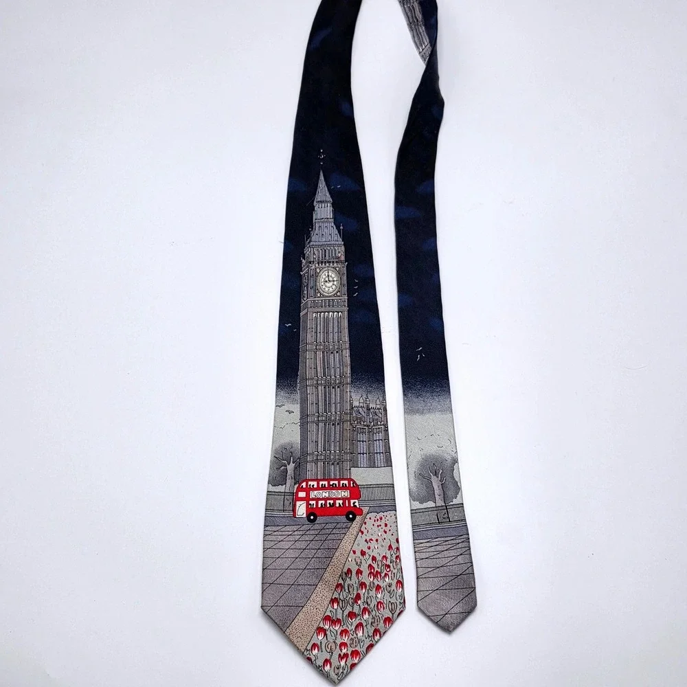Elegance London Mens Silk Tie Big Ben Red Bus Italian Design Navy Blue 4‎ Inch